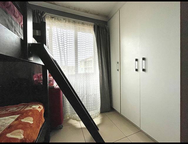 2 BEDROOM APARTMENT FOR SALE IN MONTCLAIR